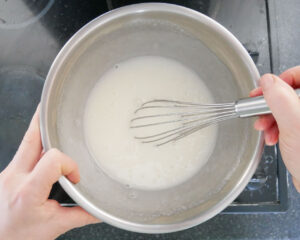 gateau rhubarbe meringue nigella lawson